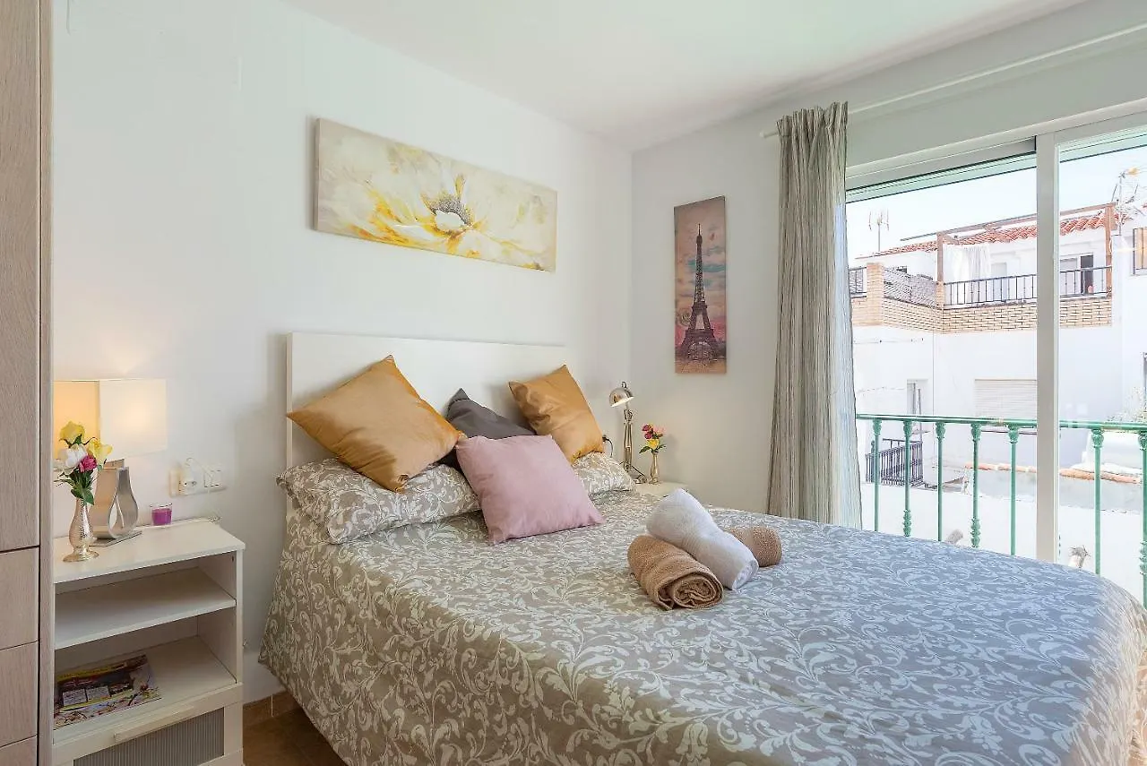 Studios Nerja Center C 0*,